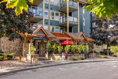 2-105 Predator Ridge Drive, Vernon, BC - Outdoor