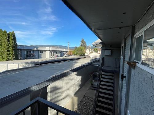 208-4101 Alexis Park Drive, Vernon, BC - Outdoor With Balcony With Exterior