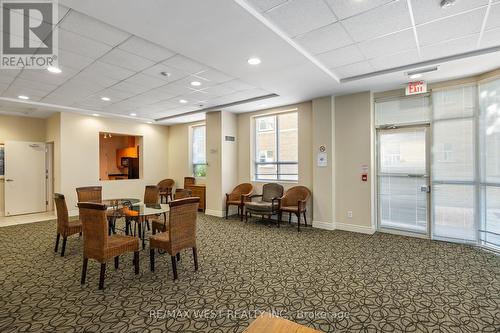 201 - 55 Lorindale Avenue, Toronto, ON - Indoor Photo Showing Other Room