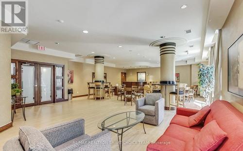 306 - 35 Finch Avenue E, Toronto, ON - Indoor Photo Showing Living Room