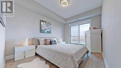 305 - 398 Highway 7 Street E, Richmond Hill, ON - Indoor Photo Showing Bedroom