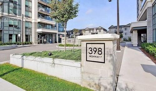 305 - 398 Highway 7 Street E, Richmond Hill, ON - Outdoor With Balcony