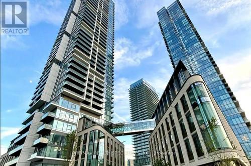 5609 - 7890 Jane Street, Vaughan, ON - Outdoor With Balcony With Facade