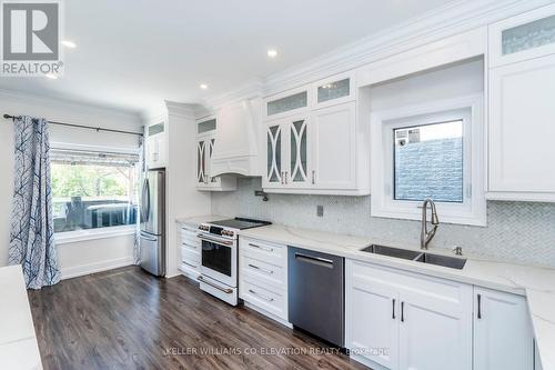 99 Mcintyre Drive, Barrie, ON - Indoor Photo Showing Kitchen With Double Sink With Upgraded Kitchen