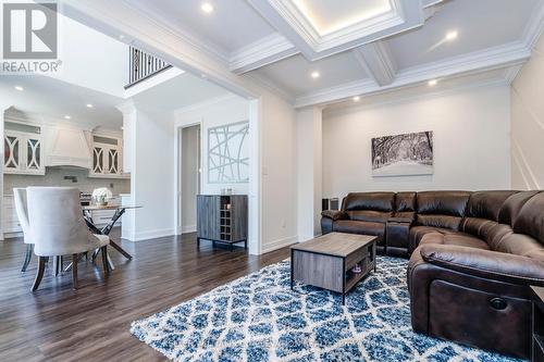 99 Mcintyre Drive, Barrie, ON - Indoor Photo Showing Living Room