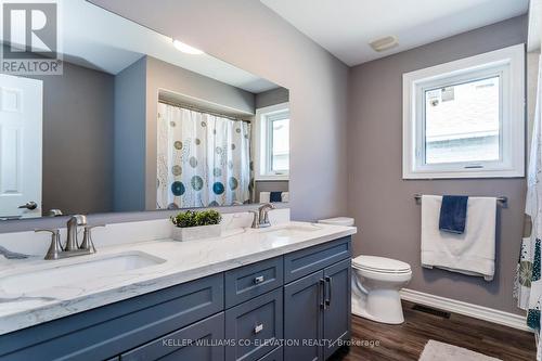 99 Mcintyre Drive, Barrie, ON - Indoor Photo Showing Bathroom