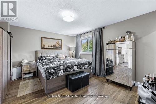 2840 Tradewind Drive, Mississauga, ON - Indoor Photo Showing Bedroom