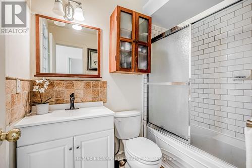 92 - 1240 Westview Terrace, Oakville, ON - Indoor Photo Showing Bathroom