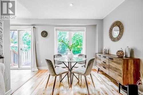 92 - 1240 Westview Terrace, Oakville, ON - Indoor Photo Showing Dining Room