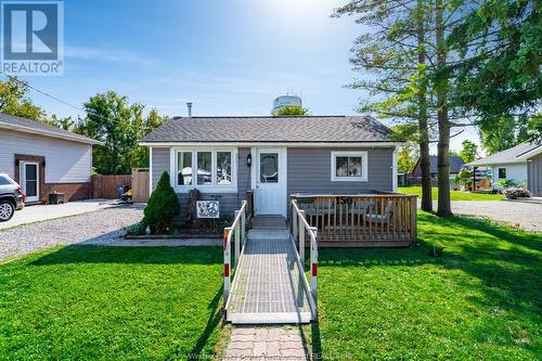 150 Thomas Street, Essex, ON - Outdoor With Deck Patio Veranda