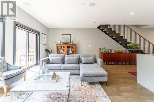 46 Jarvis Street, Brantford, ON - Indoor Photo Showing Living Room