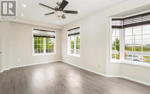 83 Bankfield Crescent, Hamilton, ON - Indoor Photo Showing Other Room