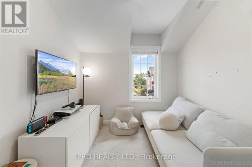 27 Mayland Trail, Hamilton (Stoney Creek Mountain), ON - Indoor Photo Showing Other Room