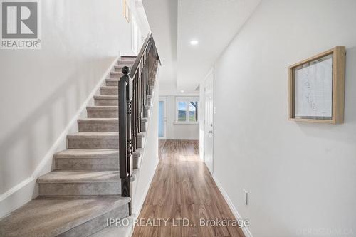 27 Mayland Trail, Hamilton (Stoney Creek Mountain), ON - Indoor Photo Showing Other Room