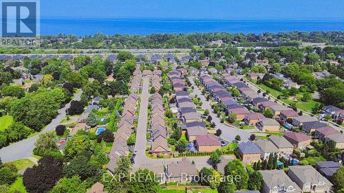 15 - 8 Mary Drive, Grimsby, ON - Outdoor With View