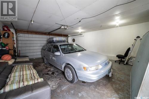 92 Lockwood Road, Regina, SK - Indoor Photo Showing Garage