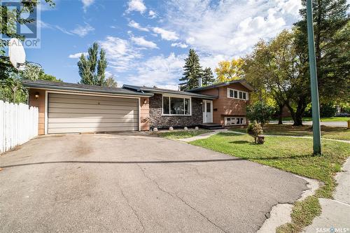 92 Lockwood Road, Regina, SK - Outdoor