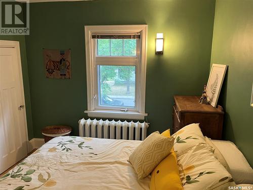 2140 Athol Street, Regina, SK - Indoor Photo Showing Bedroom