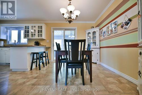 286 Jv Bonhomme Boulevard, Timmins (Victoria Heights), ON - Indoor Photo Showing Dining Room