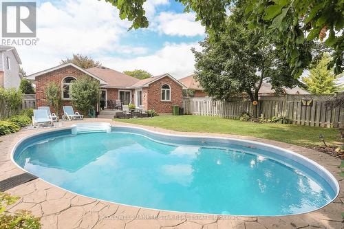 7 Wright Crescent, St. Thomas, ON - Outdoor With In Ground Pool With Backyard