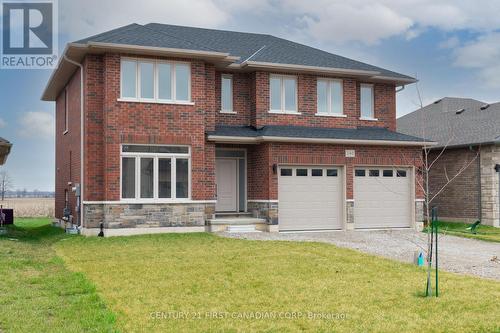 240 Leitch Street, Dutton/Dunwich (Dutton), ON - Outdoor