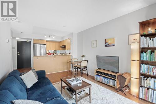 1413 - 230 King Street E, Toronto, ON - Indoor Photo Showing Living Room