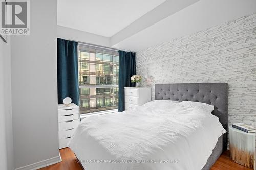 1413 - 230 King Street E, Toronto (Moss Park), ON - Indoor Photo Showing Bedroom