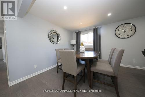 646 Chancery Court, Oshawa, ON - Indoor Photo Showing Dining Room