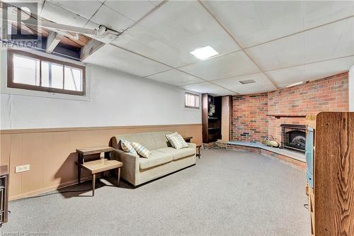 754 Upper Wellington Street, Hamilton, ON - Indoor With Fireplace