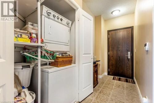 80 Absolute Avenue Unit# 509, Mississauga, ON - Indoor Photo Showing Laundry Room