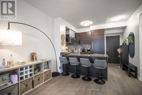 2810 - 5162 Yonge Street, Toronto (Willowdale West), ON - Indoor Photo Showing Kitchen