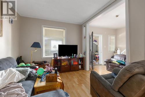 48 Cathcart St, Sault Ste. Marie, ON - Indoor Photo Showing Living Room