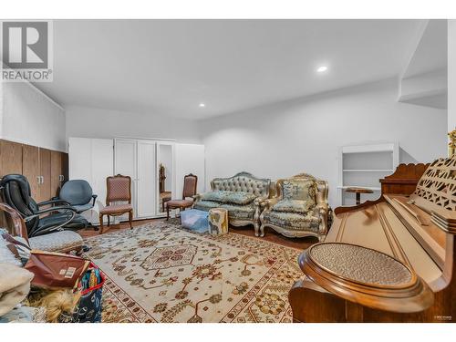 2289 Westhill Drive, West Vancouver, BC - Indoor