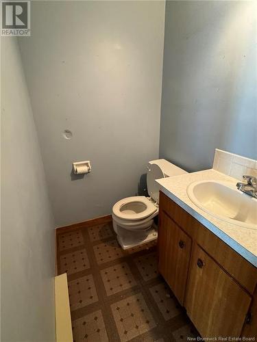 124 Wilson Street, Woodstock, NB - Indoor Photo Showing Bathroom