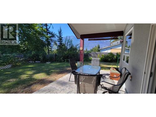 515 9Th Avenue, New Denver, BC - Outdoor