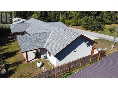 515 9Th Avenue, New Denver, BC - Outdoor