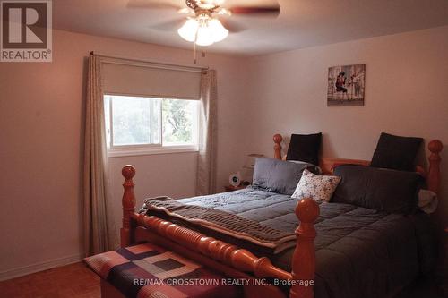 104 Crown Crescent, Bradford West Gwillimbury, ON - Indoor Photo Showing Bedroom