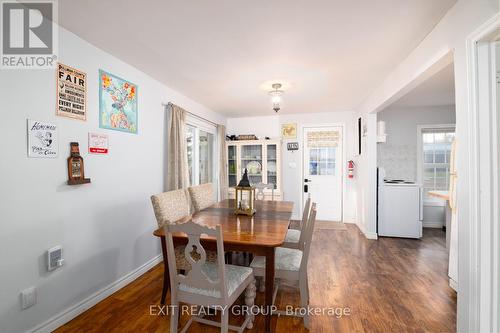 73 Prior Lane, Quinte West, ON - Indoor Photo Showing Dining Room