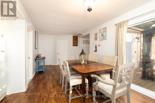 73 Prior Lane, Quinte West, ON - Indoor Photo Showing Dining Room