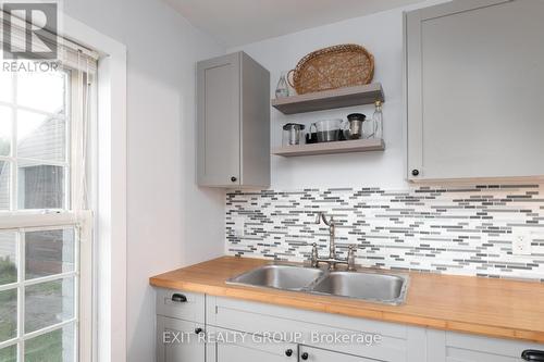 73 Prior Lane, Quinte West, ON - Indoor Photo Showing Kitchen With Double Sink