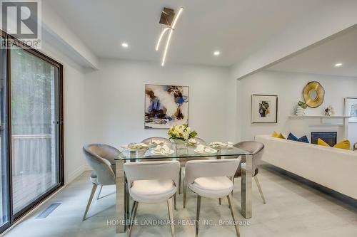 1112 Montgomery Drive, Oakville, ON - Indoor Photo Showing Dining Room