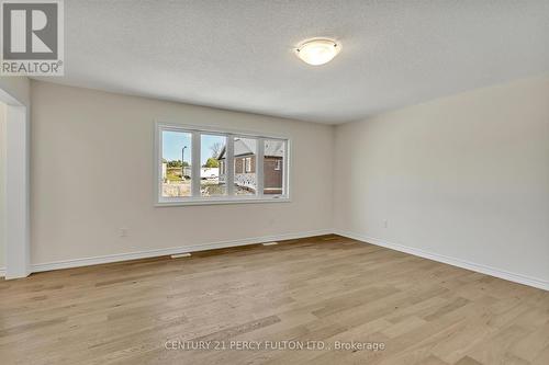 28 Autumn Frost Road, Otonabee-South Monaghan, ON - Indoor Photo Showing Other Room