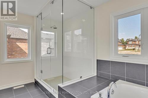 28 Autumn Frost Road, Otonabee-South Monaghan, ON - Indoor Photo Showing Bathroom