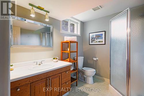 506097 Highway 89, Mulmur, ON - Indoor Photo Showing Bathroom