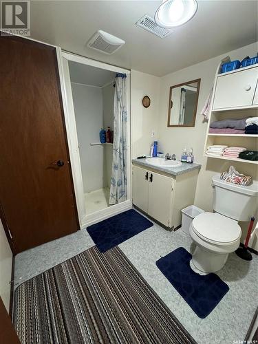 710 Prince Street, Hudson Bay, SK - Indoor Photo Showing Bathroom