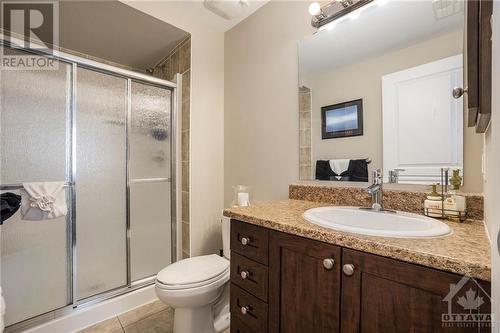 56 B Tayside Private, Ottawa, ON - Indoor Photo Showing Bathroom