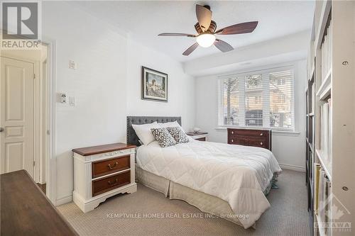 56 B Tayside, Ottawa, ON - Indoor Photo Showing Bedroom