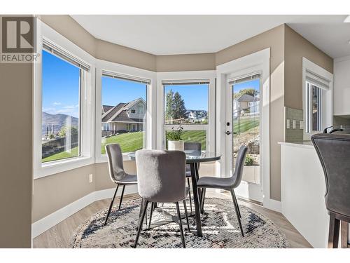 6122 Lipsett Avenue, Peachland, BC - Indoor Photo Showing Dining Room