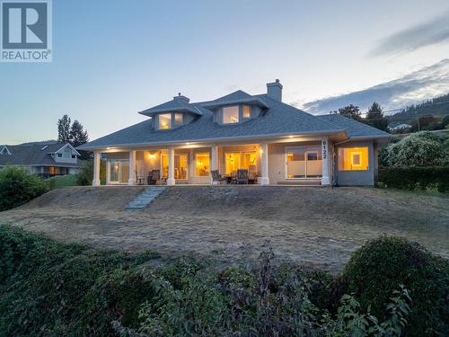 6122 Lipsett Avenue, Peachland, BC - Outdoor With Deck Patio Veranda With Facade