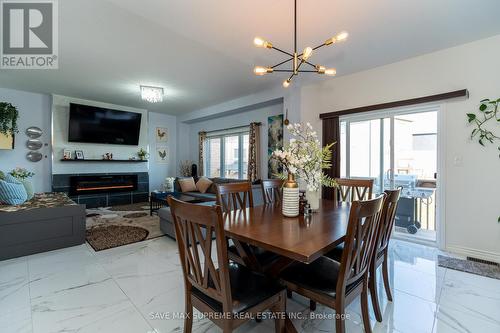 32 Sleeth Street, Brantford, ON - Indoor Photo Showing Dining Room